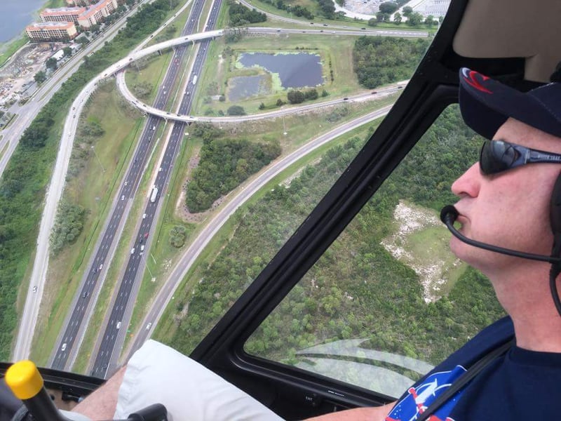 Robinson R22 Introductory Flight Lesson – 20 Minutes, photo 3