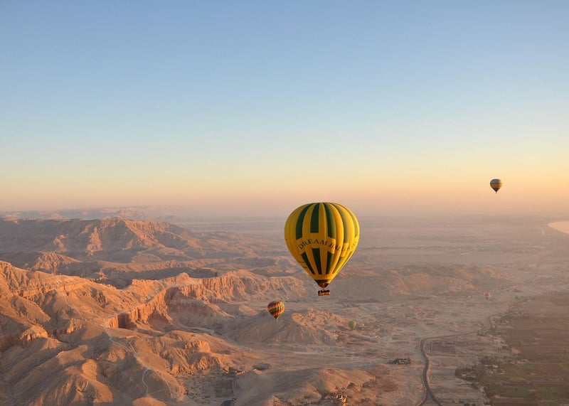 Sunrise Hot Air Balloon in Luxor, photo 4