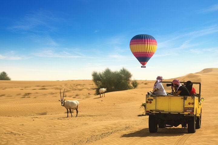 Balloons, Camels, and Vintage Cars in Dubai, photo 3