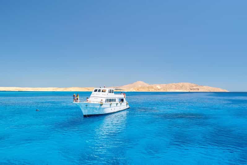 Sharm El Naga Bay Snorkelling in Hurghada, photo 3