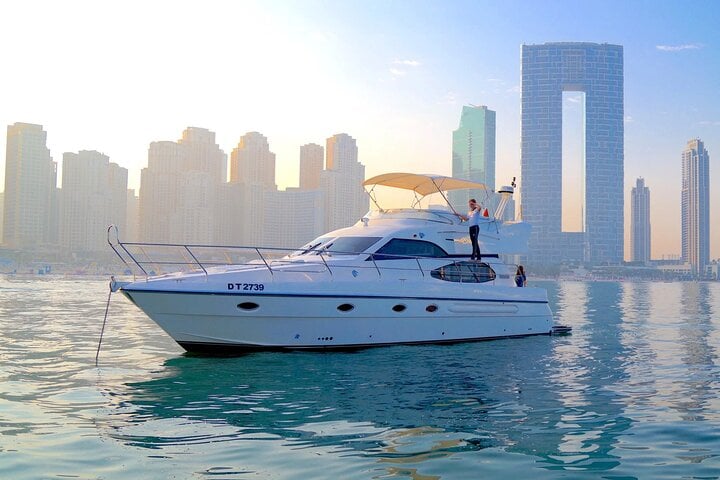Private Luxury Yacht in Dubai, photo 3