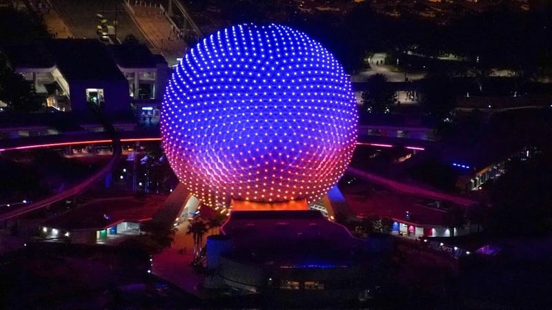 After-hours Theme Parks Helicopter Tour – 31 Miles, photo 5