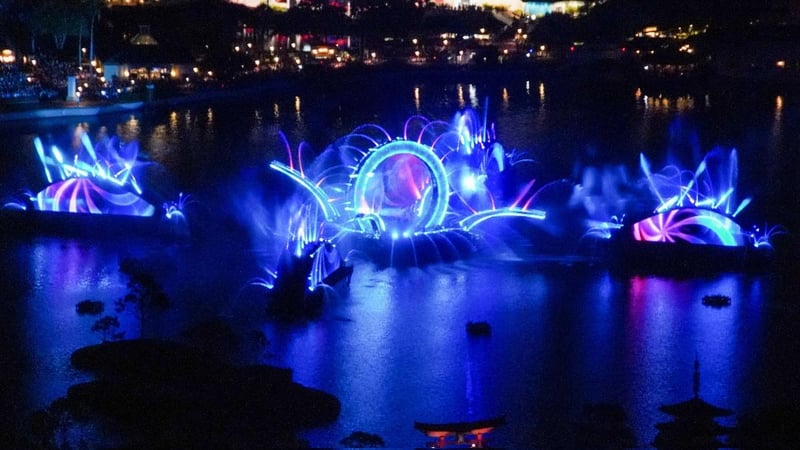 Halloween and Christmas Fireworks Tour – 77 Miles, photo 2