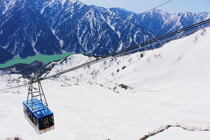 Tateyama Snow Walls Alpine Route Tour from Nagano, photo 2
