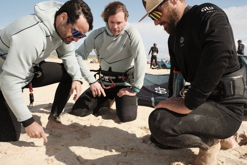 Kitesurf Lessons in Tarifa with E-Foil Option, photo 3