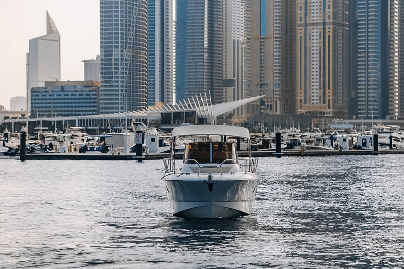 Two Hour Luxury Sea Boat with Transfer in Dubai Marina, photo 4