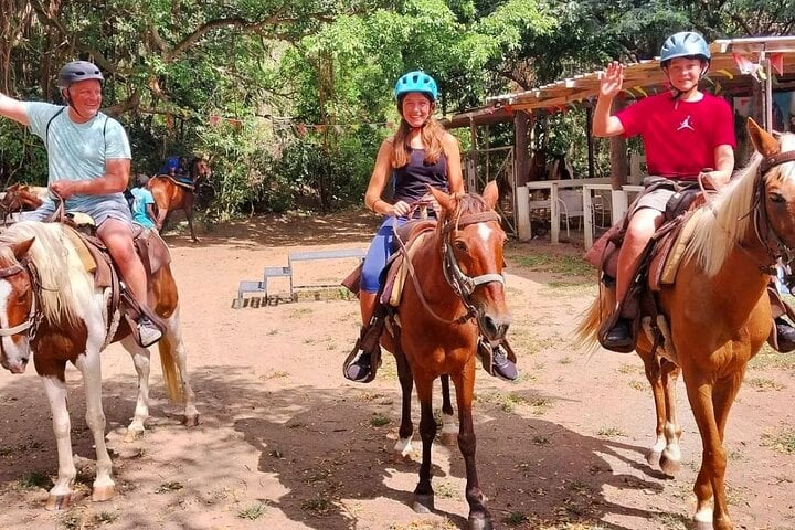 Horseback Ride in St Kitts, photo 2