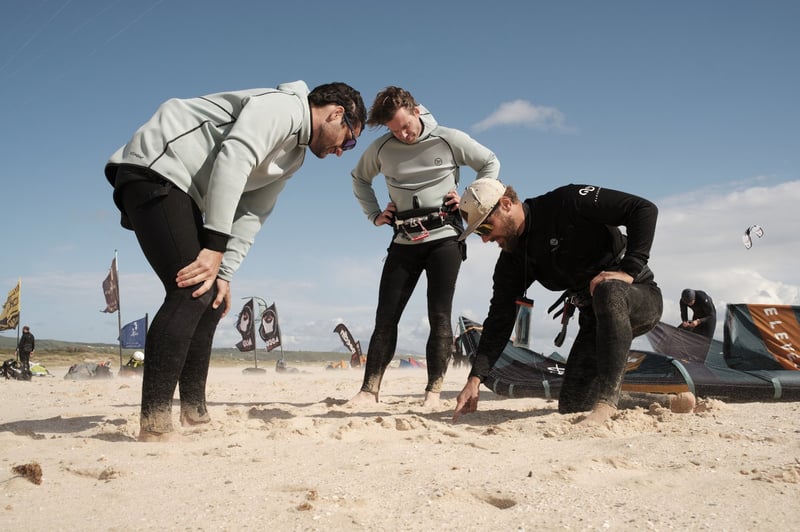Kitesurf Lessons in Tarifa with E-Foil Option, photo 2