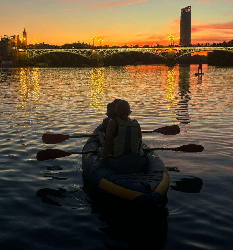 Sunset Kayak Tour in Seville, photo 2