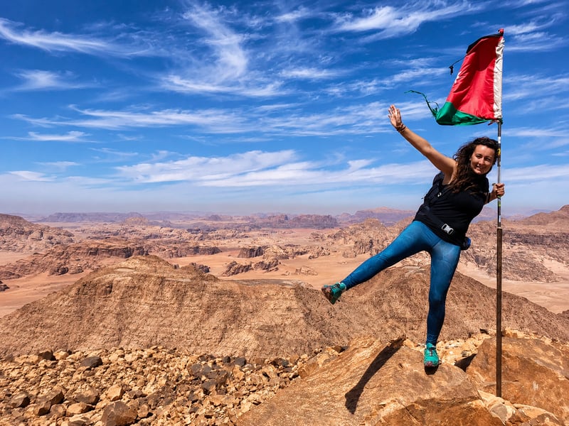 Umm al-Dami Peak Hike with Lunch in Wadi Rum, photo 2