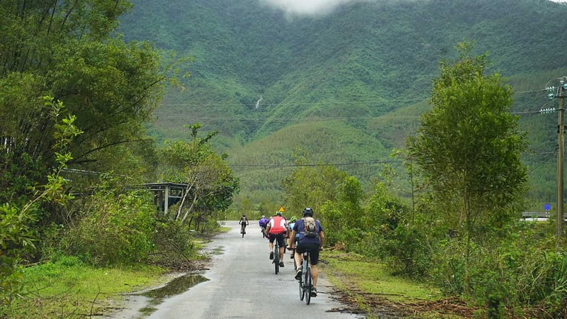 8 Day Cycling Tour in Northeast Vietnam, photo 3