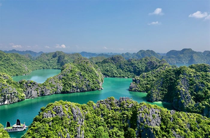 3 Day Trekking and Kayaking in Cat Ba, Foto 3