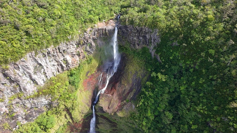 Waterfall Hiking at Cascade 500 Pieds in Chamouny, photo 2