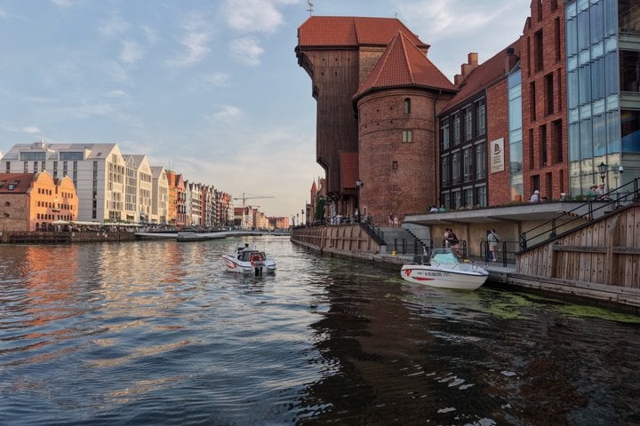 Scenic Motława Cruise with Local Beer in Gdańsk, photo 3