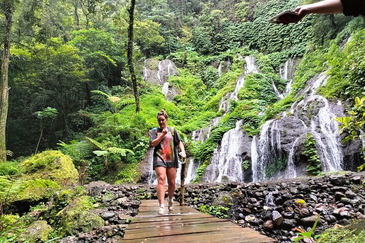 Waterfall Trekking at Aling Aling in Sambangan, photo 4