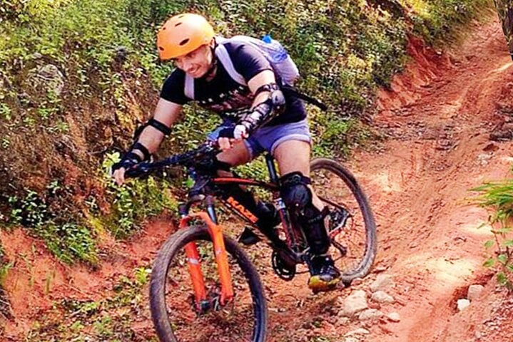 Advanced Downhill Mountain Biking in Doi Suthep National Park, photo 3