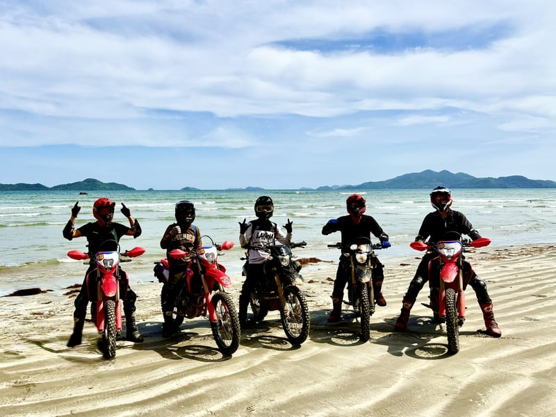 North Palawan Motorcycling Loop in El Nido, photo 2