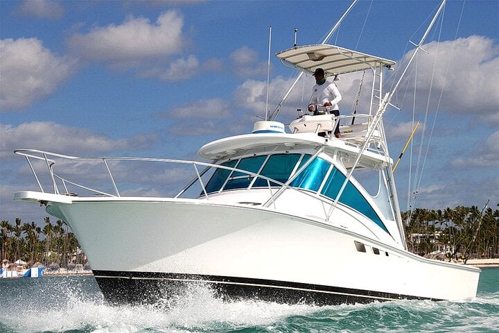 Private Fishing Charter on 32ft Luhrs Boat in Punta Cana, photo 4