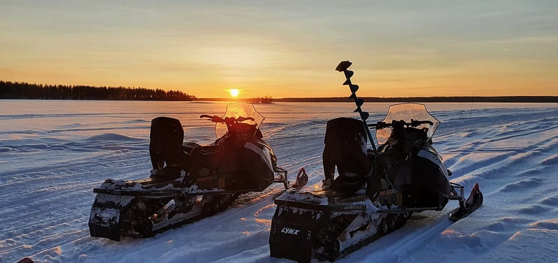 Fisherman’s Luck Snowmobile Ice Fishing in Rovaniemi, photo 3