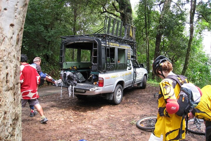 Advanced Downhill Mountain Biking in Doi Suthep National Park, photo 2