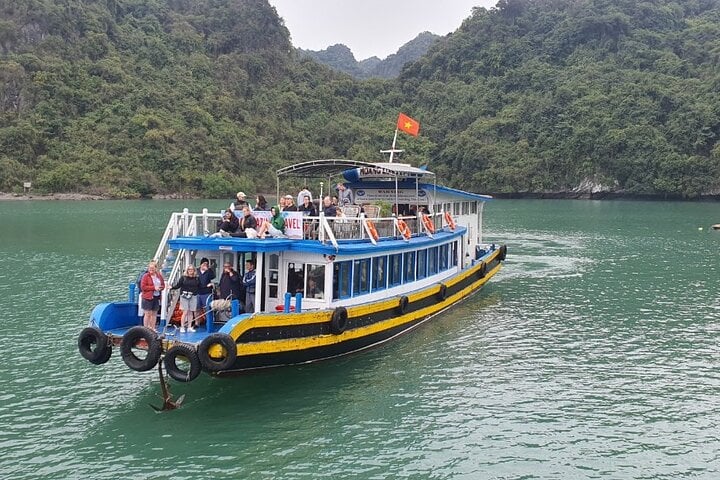 Kayaking and Cycling in Lan Ha Bay and Cat Ba, photo 5