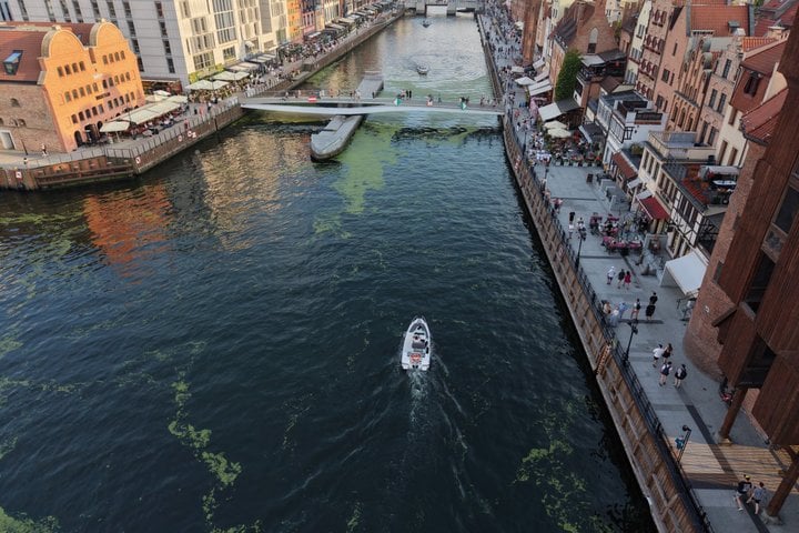 Private Self-Drive Electric Boat Rental in Gdańsk, photo 4