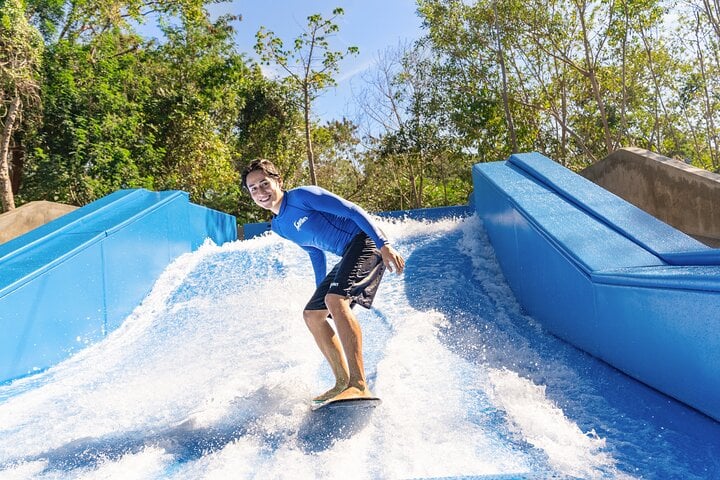 Motorboat, Parasailing, Snorkelling and Ziplining Water Park in Puerto Vallarta, photo 5