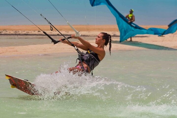 Fly High: Kite Surfing Adventure with Transfer in Hurghada, photo 4