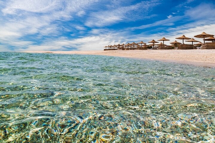 Abu Dabbab Snorkelling Trip: Explore Marine Life in Marsa Alam, photo 2