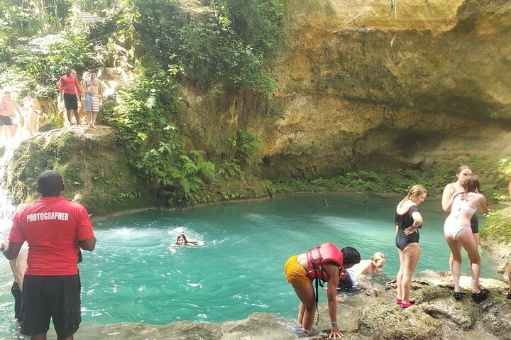 Blue Hole and Konoko Falls in Ocho Rios, photo 5