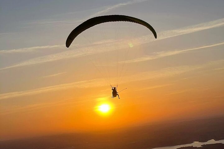 Paragliding Adventure over the Atlas Mountains and Lake in Marrakesh, photo 4
