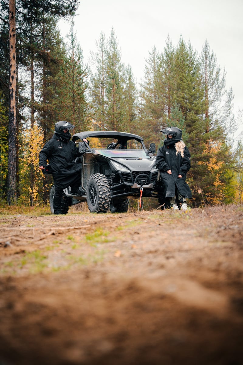 Tour privato in ATV/UTV con fuoco da campo e barbecue a Levi, foto 4