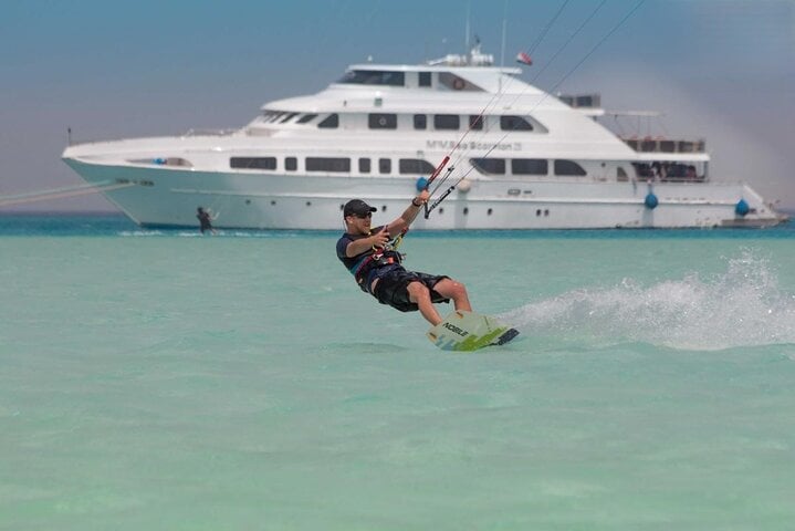 4 Days of Kite Surfing and Transfers in Hurghada, photo 4