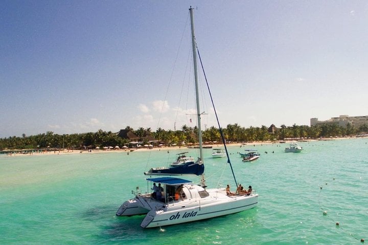 Sailing to Isla Mujeres in Cancún, photo 4