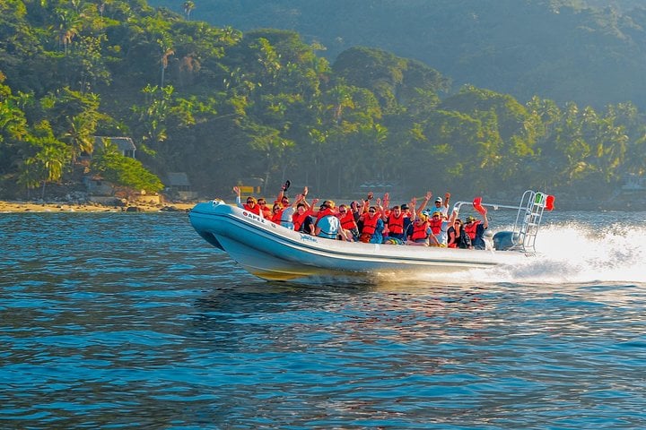 Motorboat, Ziplining and Waterfall Canyoning in Puerto Vallarta, photo 2