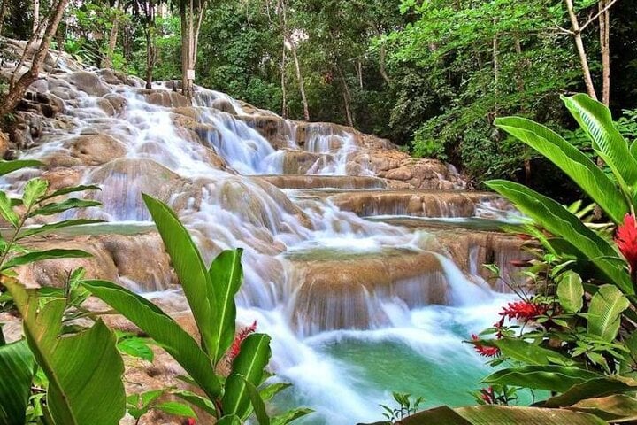 Blue Hole and Dunn’s River Falls Combo in Ocho Rios, photo 4