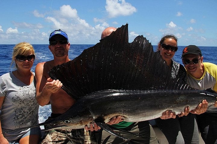 Offshore Deep Sea Fishing Charter on 37ft Boat in Punta Cana, photo 3
