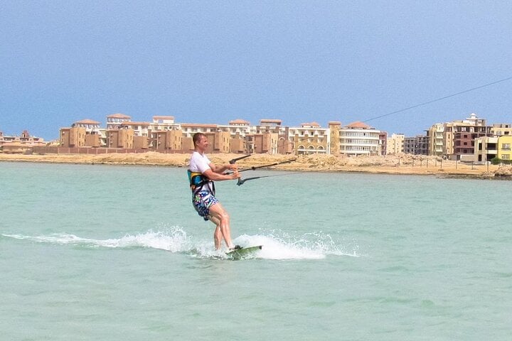 4 Days of Kite Surfing and Transfers in Hurghada, photo 2