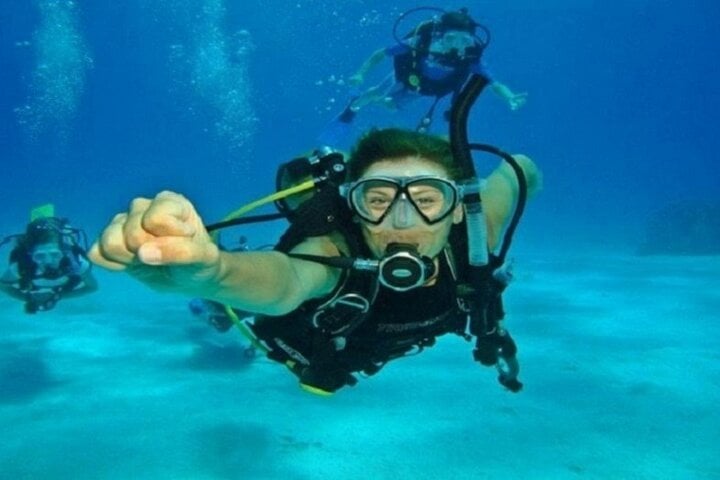 Beginners Scuba Diving Boat Trip - 2 Stops with Lunch in Marsa Alam, photo 4