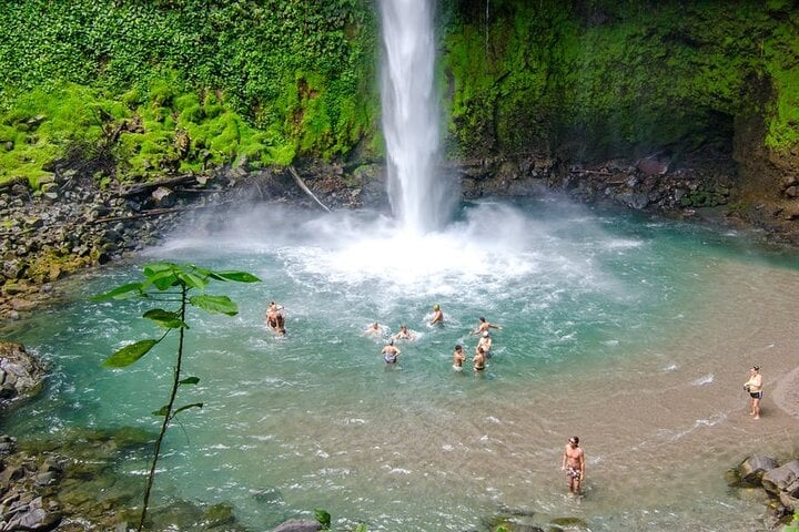 La Fortuna Waterfall and Arenal Volcano Hike, photo 5