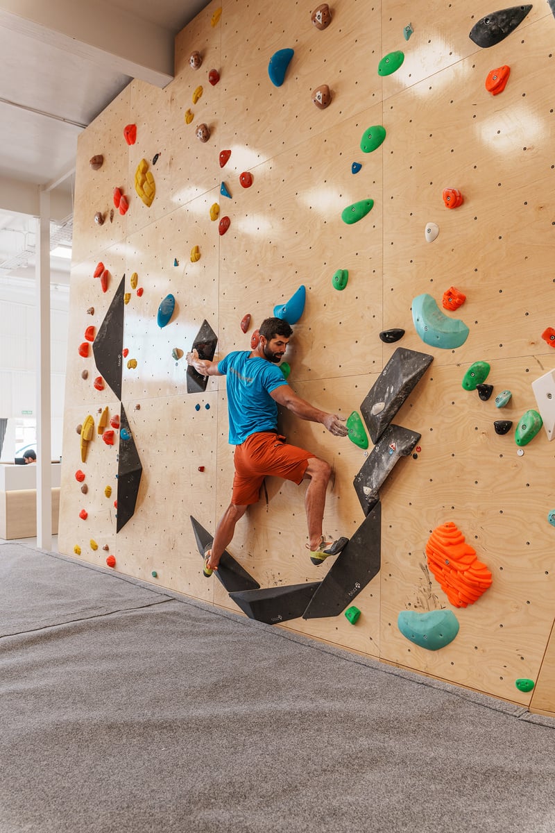 Intro to Bouldering in Elche, photo 4