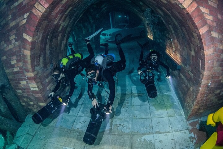 Guided Scuba at Deep Dive Dubai, photo 3