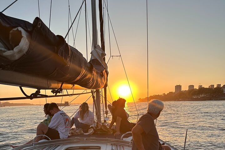 Sunset Sailboat Cruise with Wine Tasting in Porto, photo 4