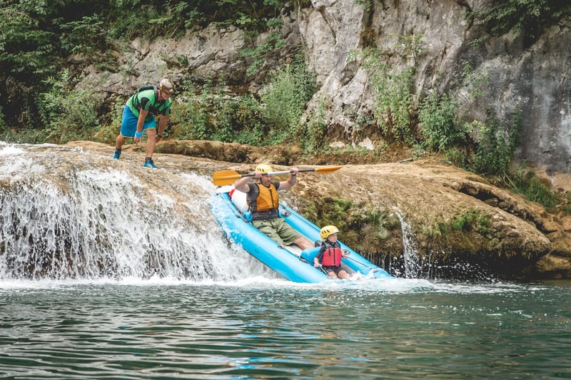 Kayak en el cañón de Mrežnica, foto 2