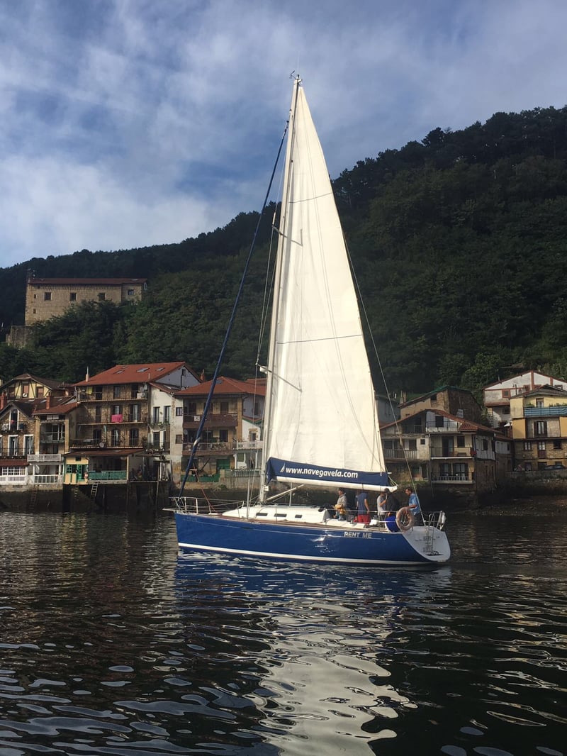 Weekend Coastal Sailing Cruise, photo 2
