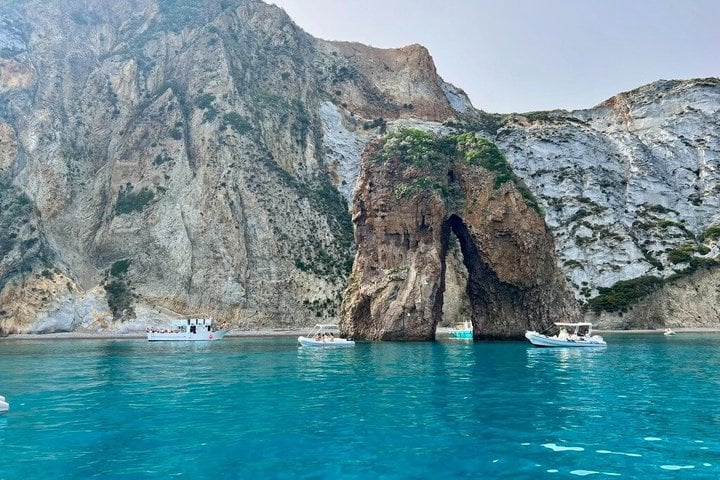 Ponza Island Boat Tour from Rome, photo 2