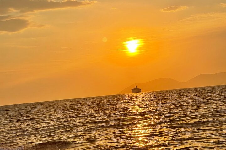 Sunset boat Experience in Vlorë, photo 2