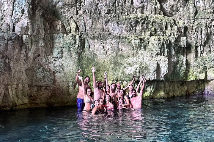 Haxhi Ali Cave & Karaburun Private Boat Tour in Vlorë, photo 5