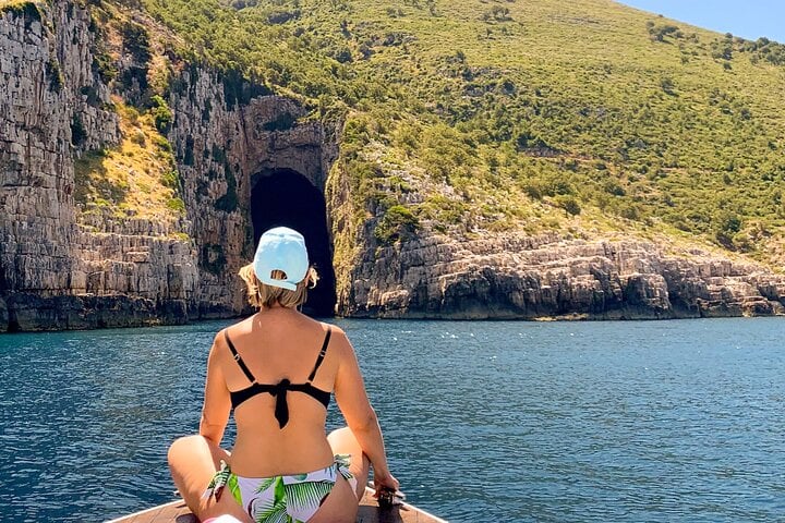 Haxhi Ali Cave & Karaburun Private Boat Tour in Vlorë, photo 2