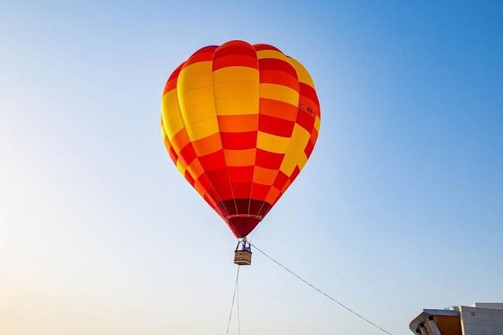 Morning Hot-Air Balloon Ride in Dubai, photo 3